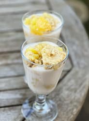 Sommerlicher Hirsepudding