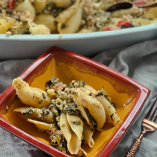 Muschelnudeln mit Tofu-Tomatenfüllung